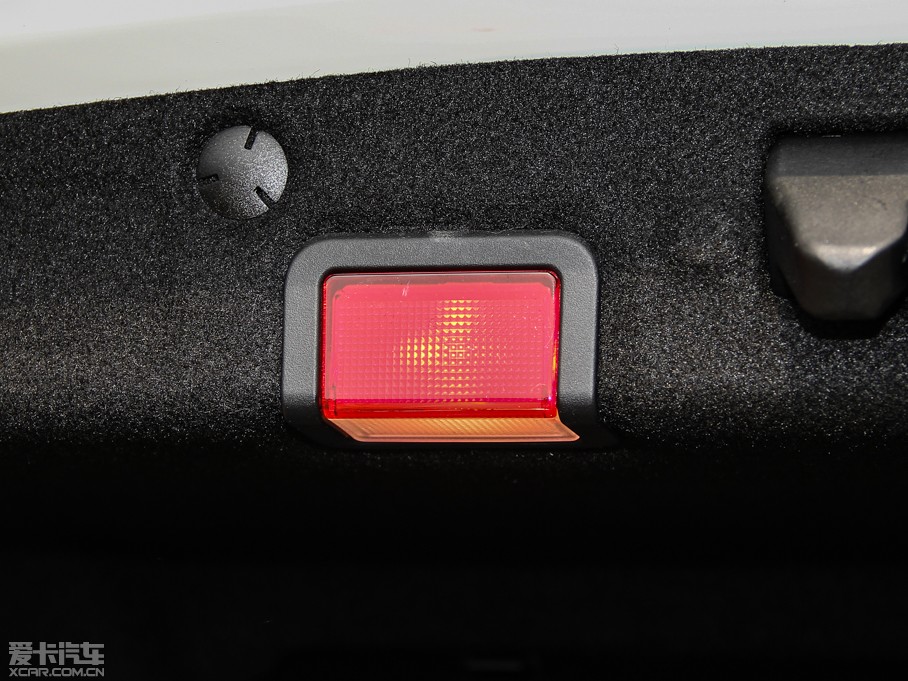 2015YC C 200 4MATIC \