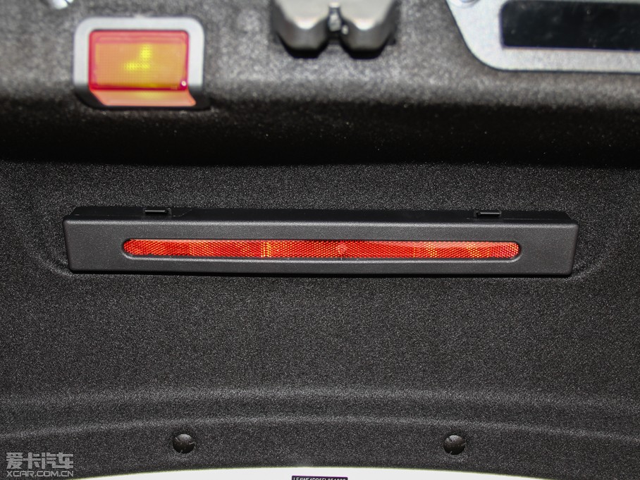 2015YC C 200 4MATIC \