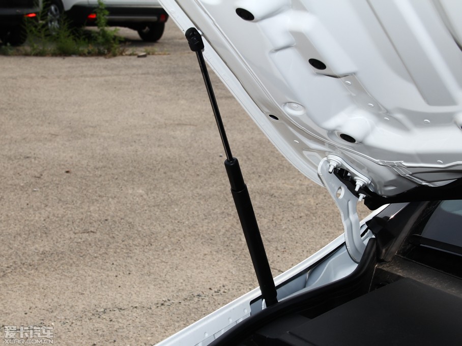 2015YC C 200 4MATIC \(yn)