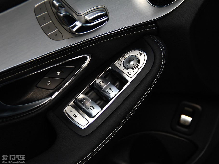 2015YC(j) C 300 \(yn)(dng)