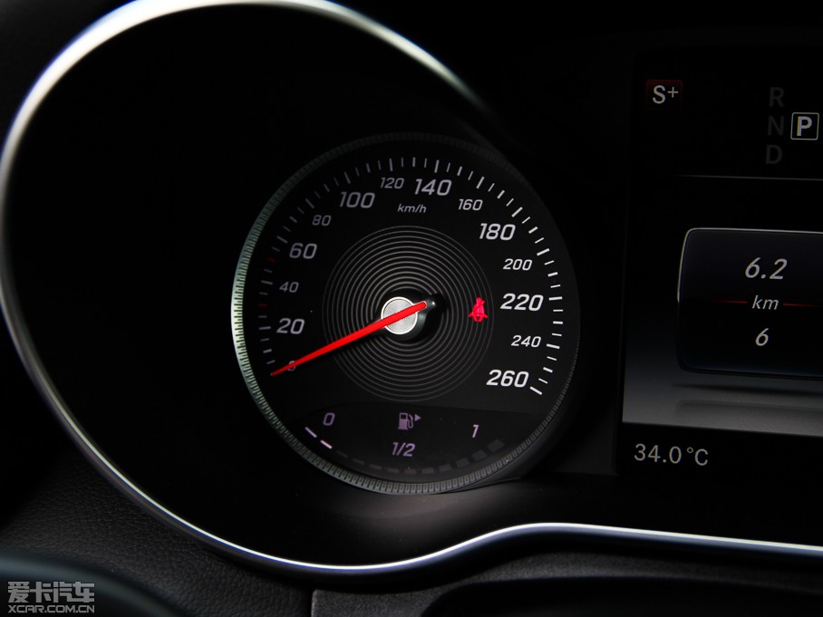 2015YC C 300 \(yn)(dng)