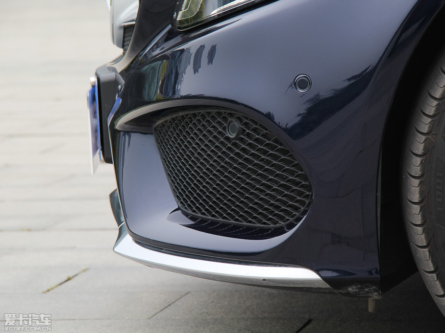 2015YC(j) C 200 L 