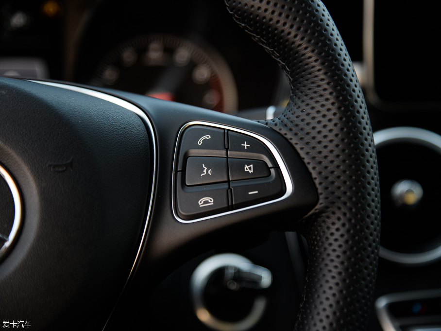 2015YC C 300 L \(yn)