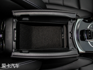 北京奔馳2015款奔馳C級