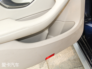 北京奔馳2015款奔馳C級