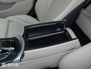 北京奔馳2015款奔馳C級
