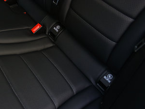 2015C 200 L \(yn)(dng) g