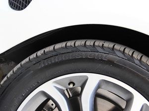 2015C 200 L \ ݆̥Ʒ