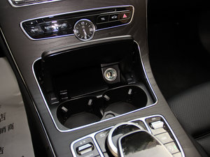 2015C 200 L \(yn)(dng) п؅^(q)