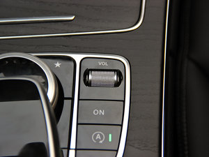 2015C 200 L \(yn)(dng) п؅^(q)