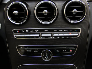 2015C 200 L \(yn)(dng) п؅^(q)