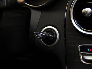 2015C 200 L \(yn)(dng) п؅^(q)