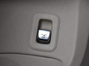 2015C 200 L \(yn)(dng) g