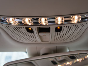 2015C 200 L \(yn)(dng) g