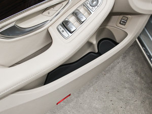 2015C 200 L  ǰT(ch)g