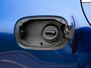 2015C 260 L (x)(ji)^