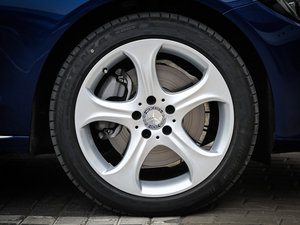 2015C 260 L (x)(ji)^