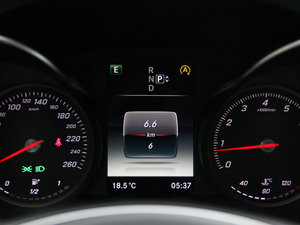 2015C 260 L \ п؅^(q)