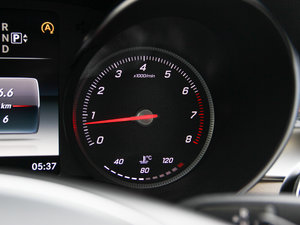 2015C 260 L \ п؅^(q)