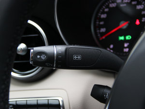 2015C 260 L \ п؅^(q)