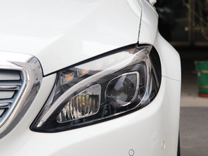2015款C 180 L 大灯