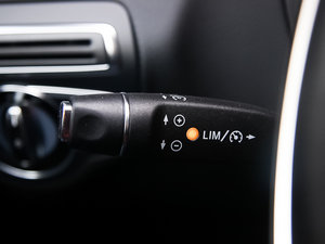 2015C 180 L п؅^(q)