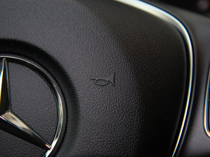 2015C 180 L п؅^(q)