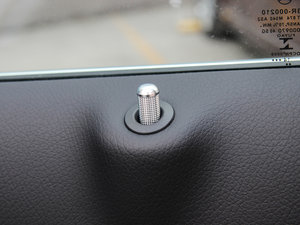 2015C 180 L \(yn)(dng) g