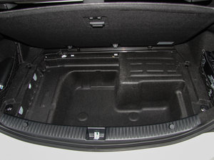 2015C 180 L \(yn)(dng) g