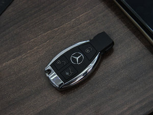 2015款C 180 L 车钥匙