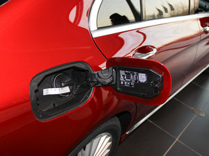 2015C 200 L  (x)(ji)^