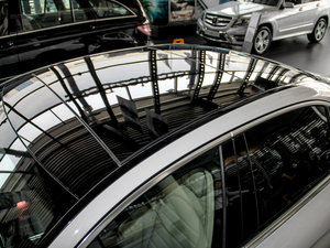 2015款C 200 L 4MATIC 车顶