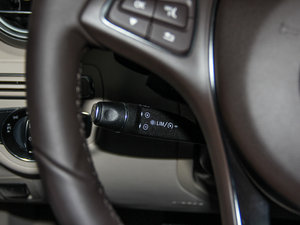 2015C 200 L 4MATIC п؅^