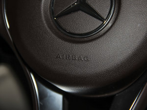 2015款C 200 L 4MATIC 中控区