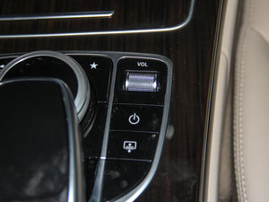 2015款C 200 L 4MATIC 音响调节