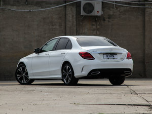 2015款C 200 4MATIC 运动型 左后45度