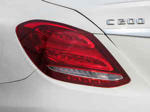 2015C 200 4MATIC \ ^