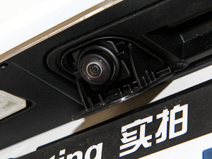 2015C 200 4MATIC \ ^