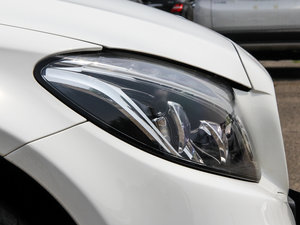 2015C 200 4MATIC \ ^