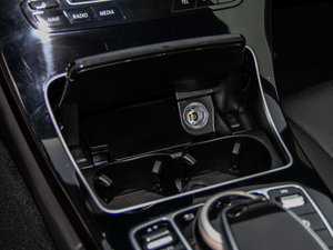 2015C 200 4MATIC \(yn) g