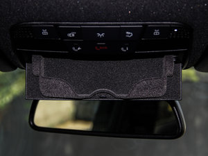 2015C 200 4MATIC \ g