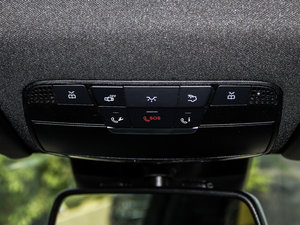 2015C 200 4MATIC \ g