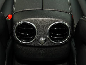 2015C 200 4MATIC \ g