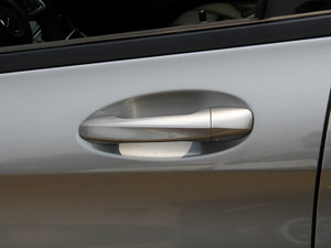 2015C 200 \(yn)Ӱ {T