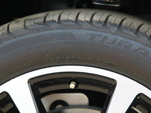 2015C 200 \(yn)Ӱ ݆̥ߴ