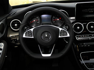 2015款C 300 运动型 方向盘