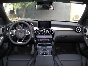 2015款C 200 4MATIC 运动型 内饰全景