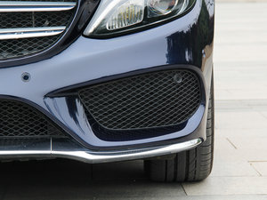 2015款C 200 L  前雾灯