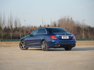 2015款C 300 L 运动型 左后45度