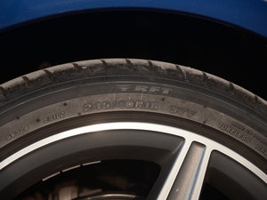 2015C 300 L \ ݆̥ߴ